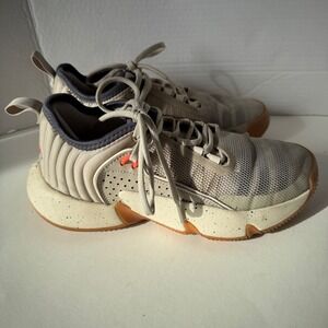 Adidas Men's Trae Unlimited Basketball Shoes Wonder‎ Beige Carbon IE9358 Size 5